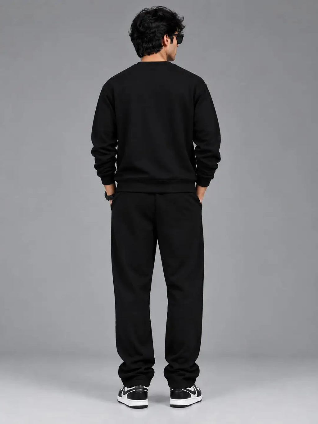 Men’s Spider Printed Winter Tracksuit Set – Full Sleeve Sweatshirt & Jogger Pants