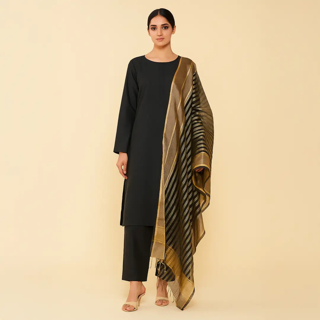3 Pcs Women's Unstitched Plain Suit