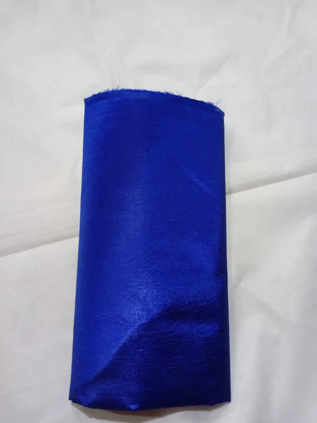 2 Pcs Women's Unstitched Plain Suit