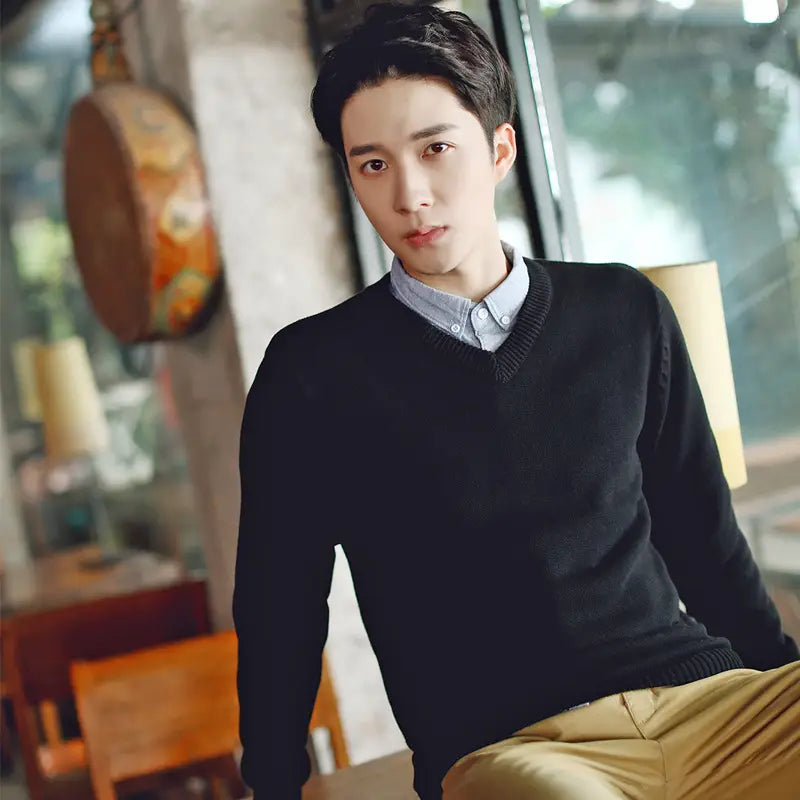 Men V-neck Black Knit Pullover Sweater Slim Fit