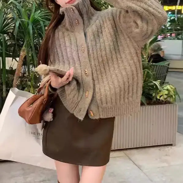 Women's Loose Turtleneck Sweater Winter Warm Trendy Brown