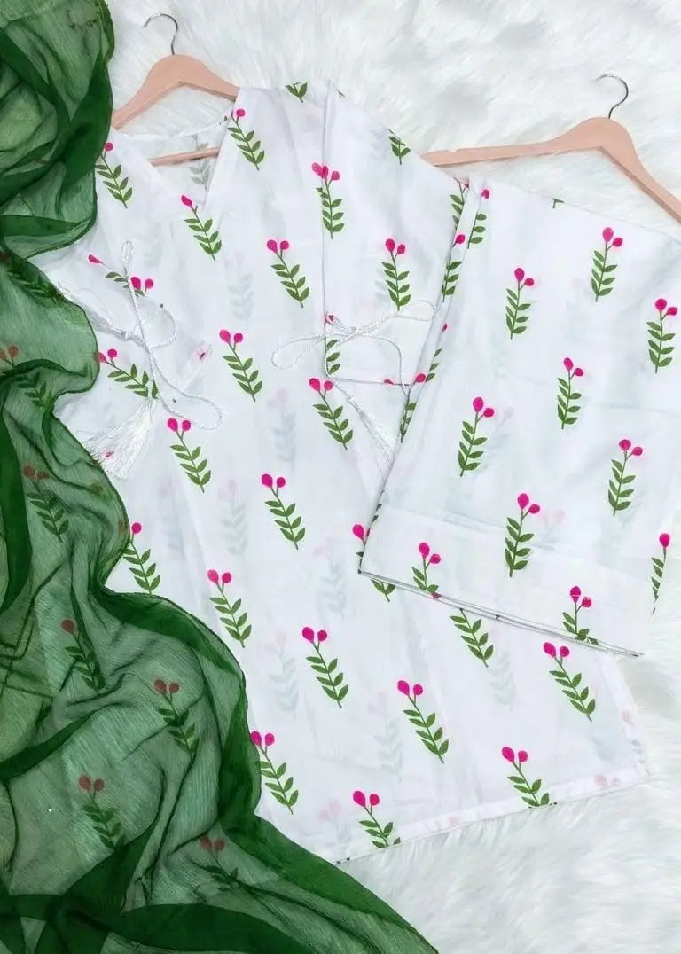 3 Pcs Women's Stitched Swiss Voile Printed Suit