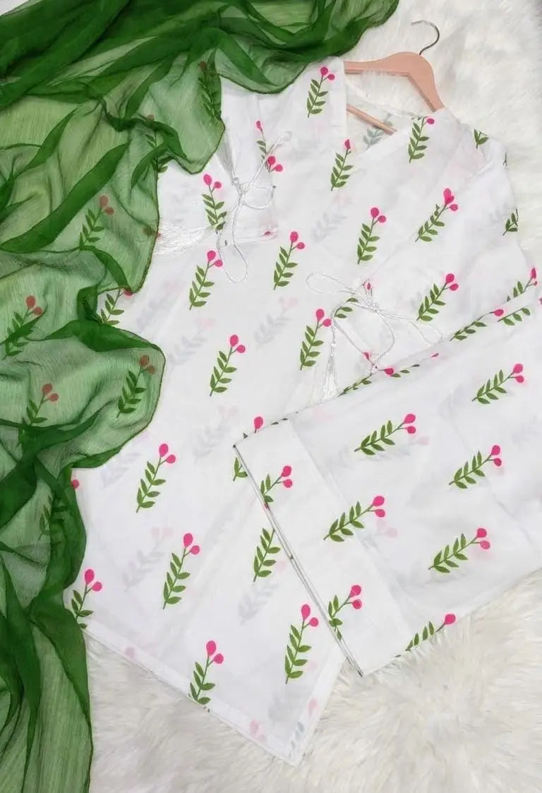 3 Pcs Women's Stitched Swiss Voile Printed Suit