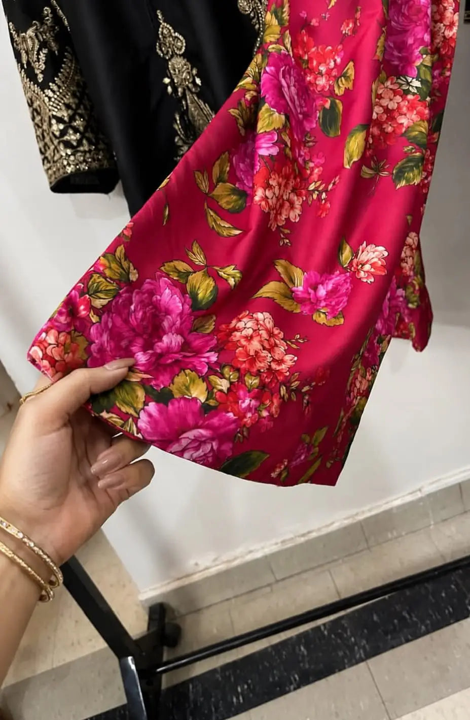 2 Pcs Women's Stitched Cotton Printed Shirt And Trouser