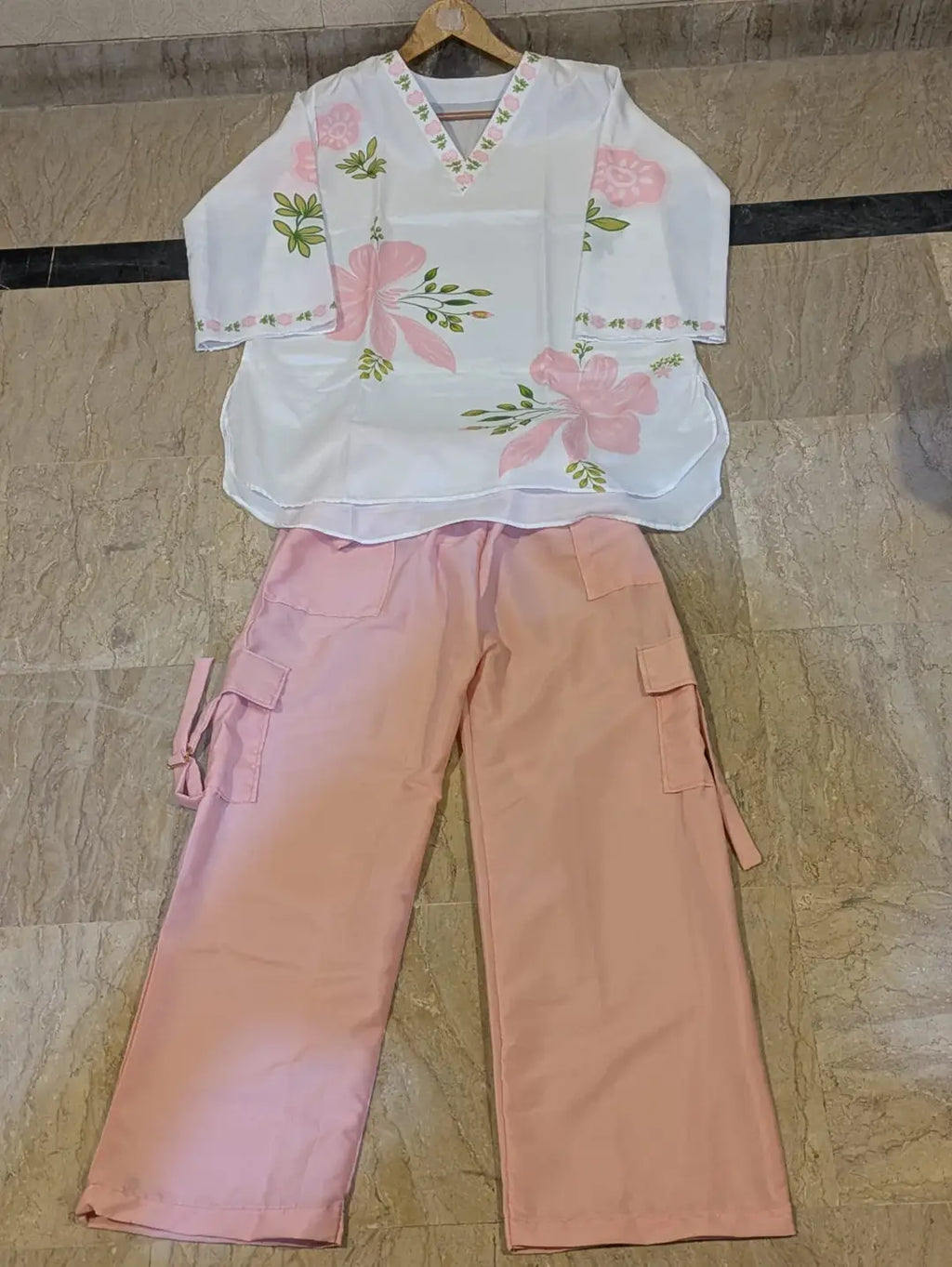 2 Pcs Women's Stitched Grip Printed Shirt And Trouser