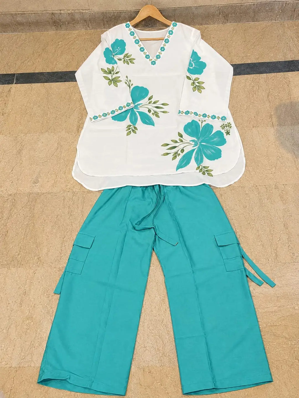 2 Pcs Women's Stitched Grip Printed Shirt And Trouser